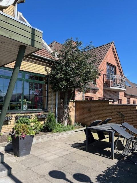 Biersted Kro Åbybro エクステリア 写真
